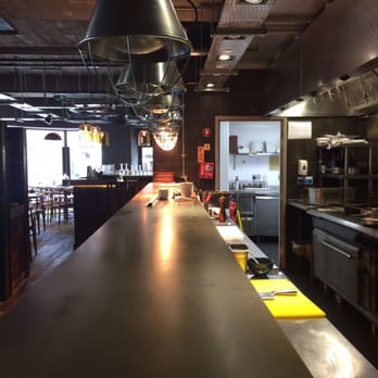 Hotel Chocolat - Open kitchen area - Chocolatiers & Shops Near Me - Leeds, XWY