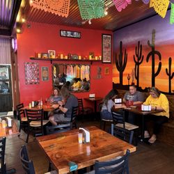Taqueria Outlaw - Interior
