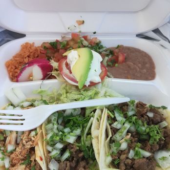 Tacos La Providencia - Mexican Near Me - Tillamook, Oregon