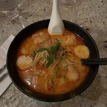 Laut - Ultimate Curry Laksa Soup - Thai Near Me - New York, New York