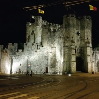 Gravensteen - Gravensteen Castle at Night - Castles Near Me - Gent, VOV Gravensteen - Gravensteen Castle at Night - Castles Near Me - Gent, VOV
