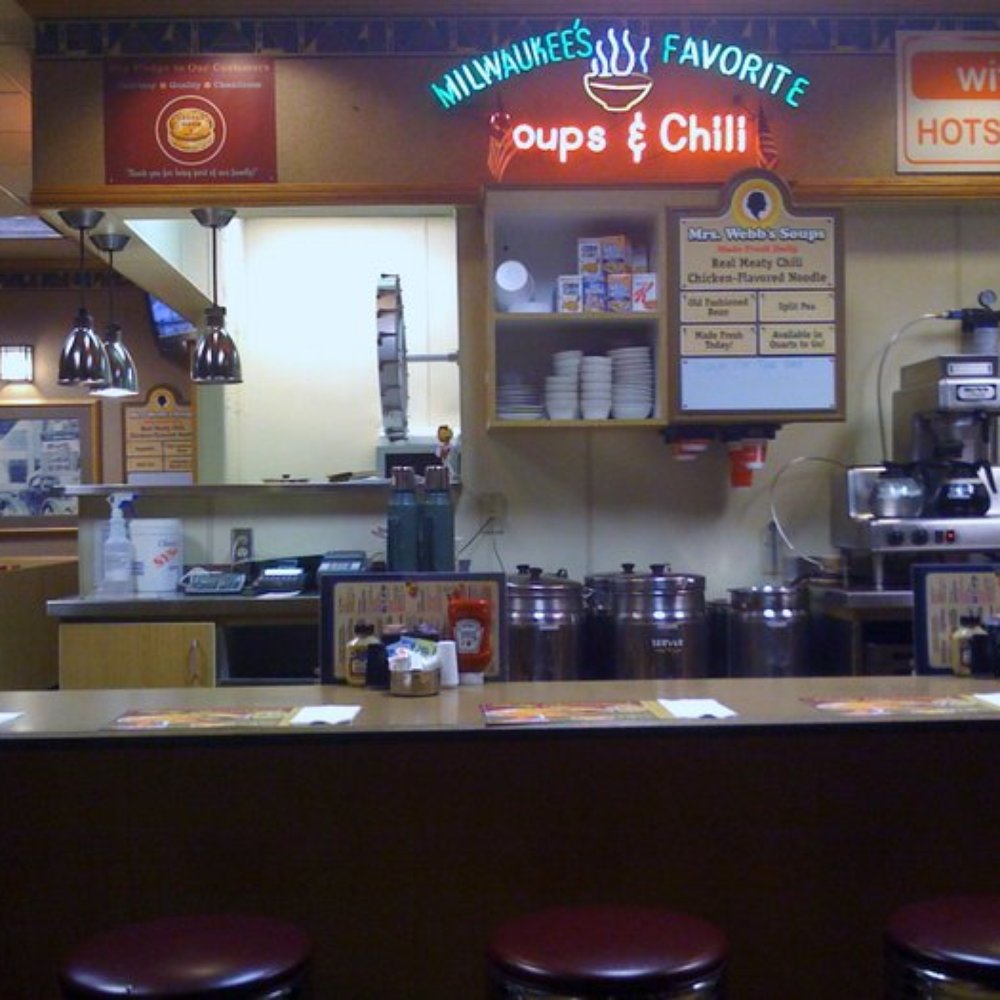 The counter at George Webb