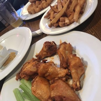 Hickory Tavern - American Near Me - Charlotte, North Carolina Hickory Tavern - American Near Me - Charlotte, North Carolina