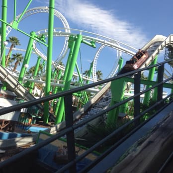 Castles N' Coasters - Splash down - Amusement Parks Near Me - Phoenix, Arizona
