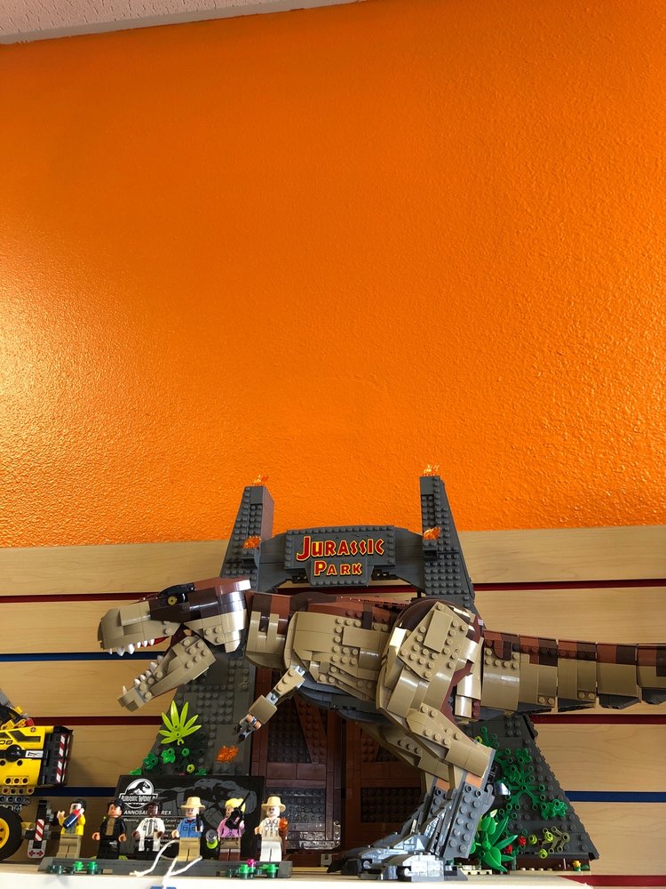 San Antonio Plastic Bricks Logo