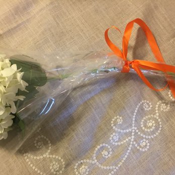 Willow Floral - white hydrangea pom - Florists Near Me - Glendale, California