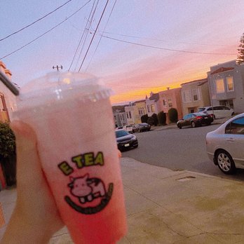 E Tea - Salted cheese crema strawberry shake - Bubble Tea Near Me - San Francisco, California E Tea - Salted cheese crema strawberry shake - Bubble Tea Near Me - San Francisco, California