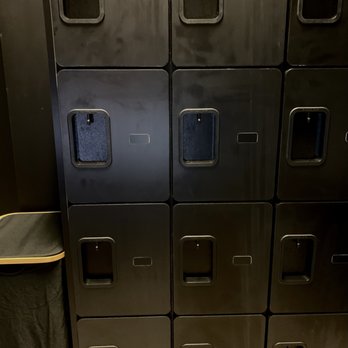 Ionix - New installed lockers with locks given before each session. - Gyms Near Me - Canoga Park, California