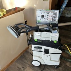 5M Painting - We utilize a Festool Wall sanding system with HEPA filters that virtually eliminate  dust.
