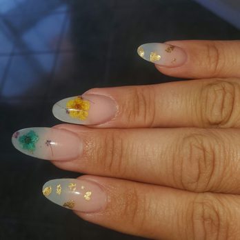 Nail Couture - Right hand - Nail Salons Near Me - Upland, California