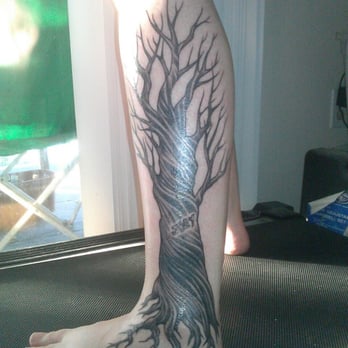 Birds Eye Tattoo - Memorial Tree, work done by Buck May 2013. - Tattoo Near Me - Spokane, Washington