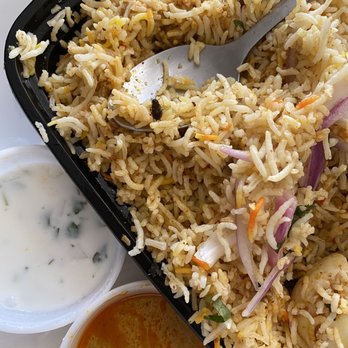 Biryaniz Milpitas - Dead cockroach in biryani - Indian Near Me - Milpitas, California Biryaniz Milpitas - Dead cockroach in biryani - Indian Near Me - Milpitas, California