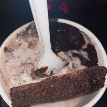 Molly Moon's - "Ice Cream Brownie Sundae" - Ice Cream & Frozen Yogurt Near Me - Seattle, Washington
