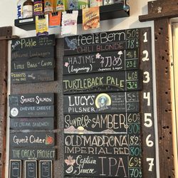 Island Hoppin Brewery - Menu - IG @bougiefoodieboi