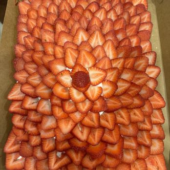 Piononos - Have you ever seen anything more beautiful?!? - Desserts Near Me - Key Biscayne, Florida