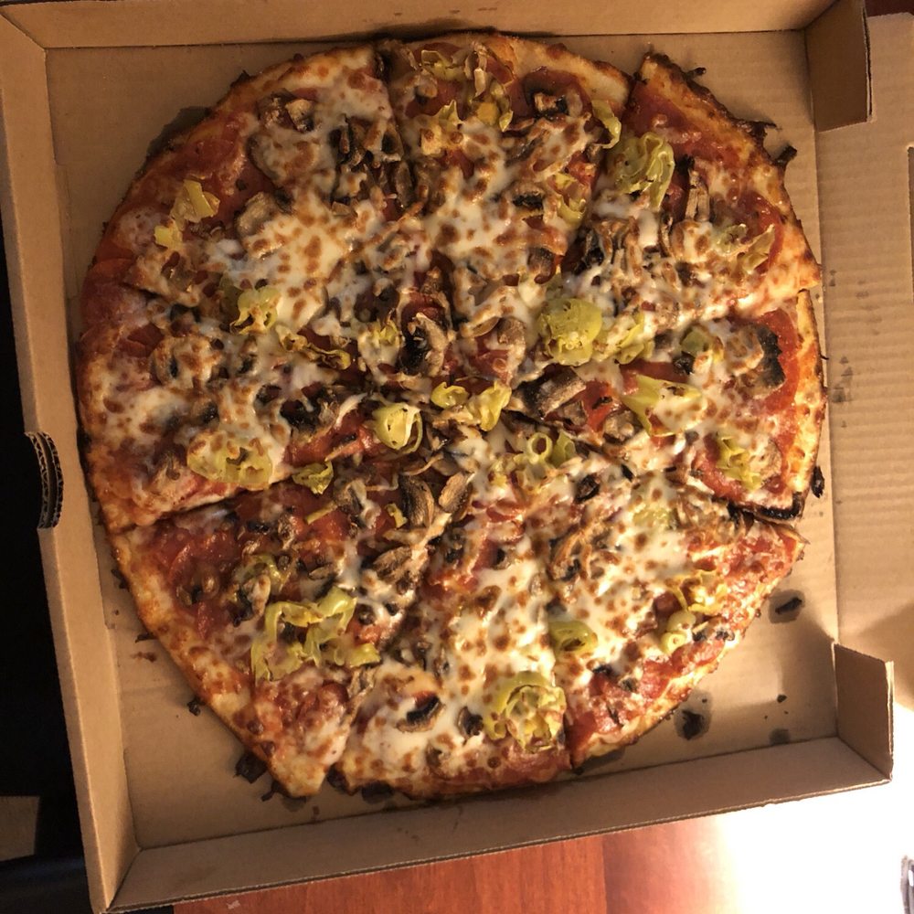 Fat Cat Pizza - a whole pizza in a box - Pizza Near Me - Brookings, Oregon