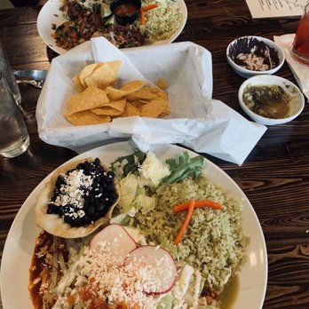 Primos Restaurant And Tequila Bar - Enchiladas, rojo y verde. & tacos mixtos - Bars Near Me - Ripon, California Primos Restaurant And Tequila Bar - Enchiladas, rojo y verde. & tacos mixtos - Bars Near Me - Ripon, California