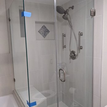 Dave's Shower Doors - Customized shower doors - Door Sales/Installation Near Me - Pico Rivera, California
