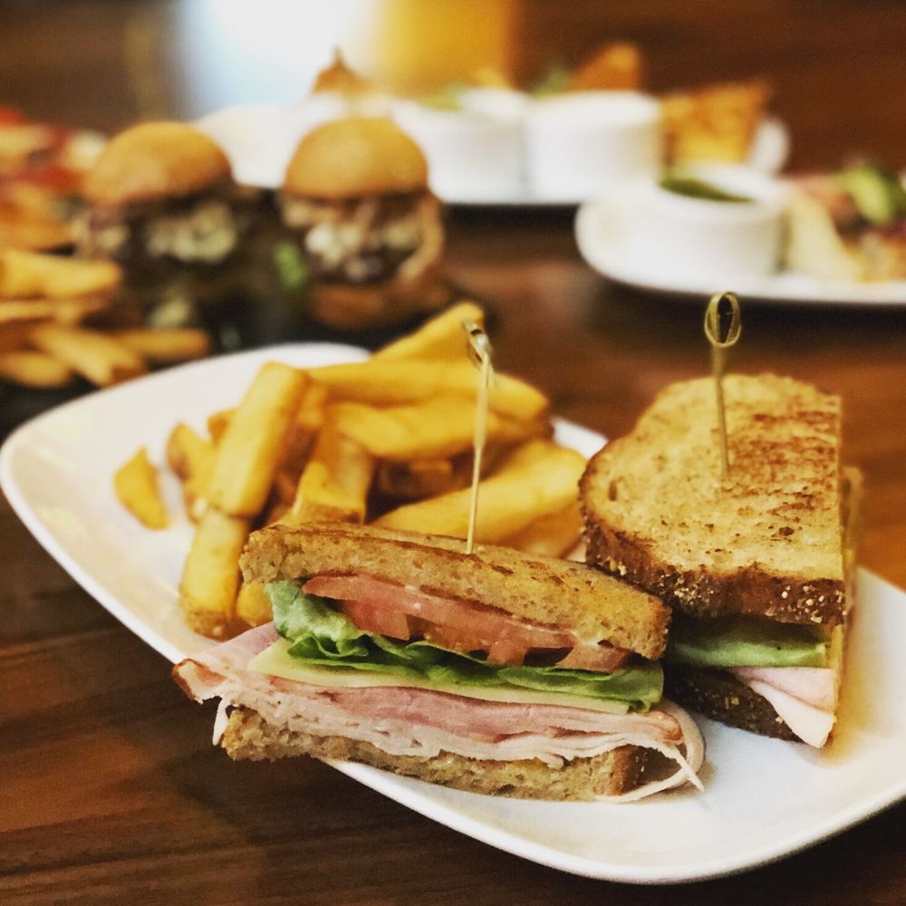 CENTRAL BAR + RESTAURANT 333 Photos & 183 Reviews American