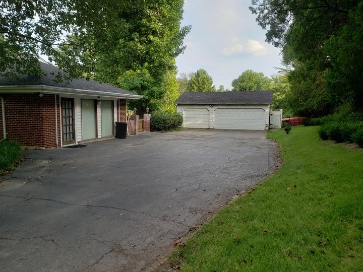 GARAGE DOOR HERO St Charles, Missouri Garage Door Services Phone