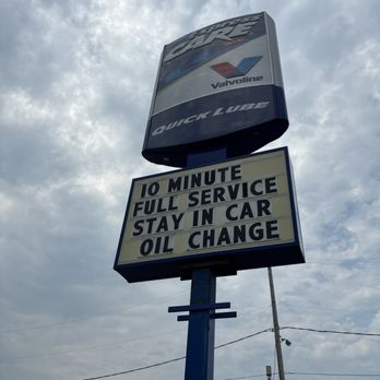 Valvoline Express Care - Oil Change Stations Near Me - ERIE, Pennsylvania Valvoline Express Care - Oil Change Stations Near Me - ERIE, Pennsylvania