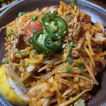 Straits - Honolulu - Spicy noodles - Asian Fusion Near Me - Honolulu, Hawaii