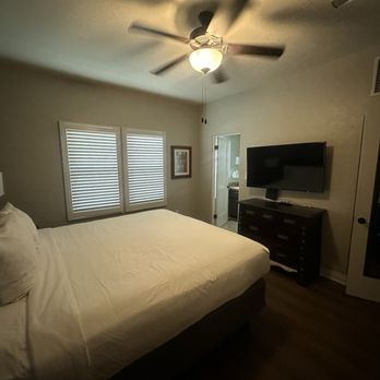 El Cordova Hotel - Room - Hotels Near Me - Coronado, California El Cordova Hotel - Room - Hotels Near Me - Coronado, California
