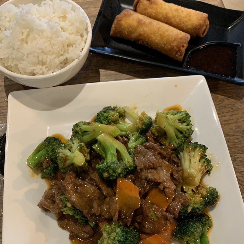 WEI Authentic Chinese - B9. Beef with Broccoli & A1. Egg Roll - Cantonese Near Me - Buford, Georgia WEI Authentic Chinese - B9. Beef with Broccoli & A1. Egg Roll - Cantonese Near Me - Buford, Georgia