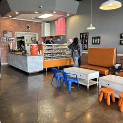 Glaze Donuts AZ - Inside
