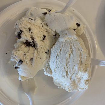 Two Cents Plain - Vanilla and Mint Chocolate Chip 1/2 Waffle - Ice Cream & Frozen Yogurt Near Me - Margate City, New Jersey Two Cents Plain - Vanilla and Mint Chocolate Chip 1/2 Waffle - Ice Cream & Frozen Yogurt Near Me - Margate City, New Jersey