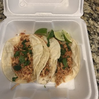 Florinda's Cocina - Chicken tacos - Food Trucks Near Me