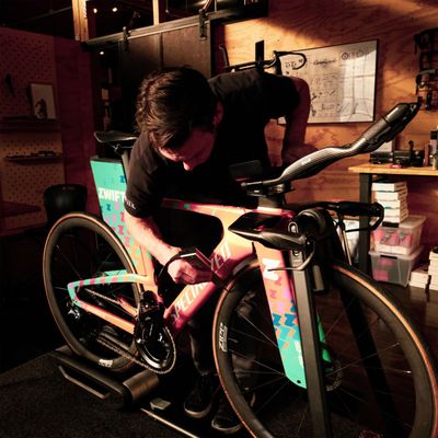 Métier Cycling & Cafe by null