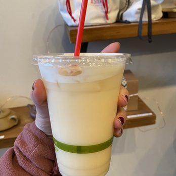 Asha Tea House - Oolong Milk Tea - Tea Rooms Near Me - Berkeley, California