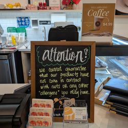 Fuwa Fuwa Dessert Cafe - Attention