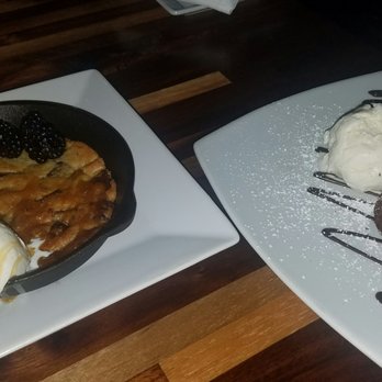 Cliffside Restaurant - Cookie skillet & choc molten cake - American Near Me - St George, Utah Cliffside Restaurant - Cookie skillet & choc molten cake - American Near Me - St George, Utah