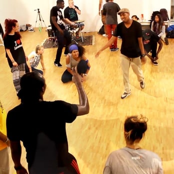 Motions - Open Dance Session - Dance Studios Near Me - Berlin, BE
