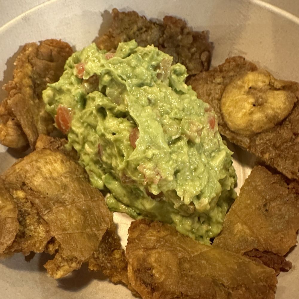 Guac Tostones Guac Tostones