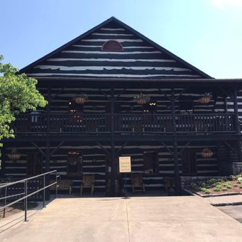 Buffalo Trace Distillery - Clubhouse - Distilleries Near Me - Frankfort, Kentucky