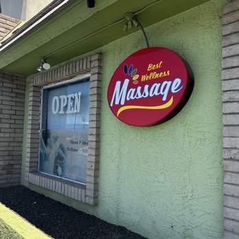 Best Wellness Massage - Outside - Massage Near Me - Scottsdale, Arizona Best Wellness Massage - Outside - Massage Near Me - Scottsdale, Arizona