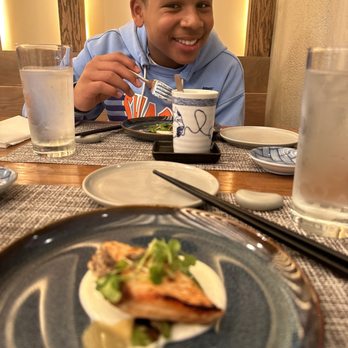 Cafe Ile - Sushi Bars Near Me - McLean, Virginia