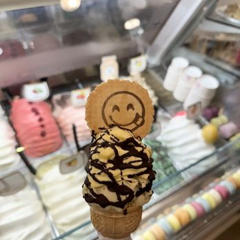 Sweet Life - Bakeries Near Me - Rome, RM