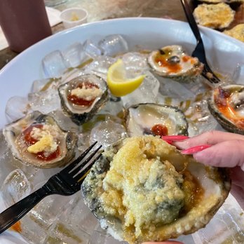 The Station Raw Bar - Seafood Near Me - Apalachicola, Florida