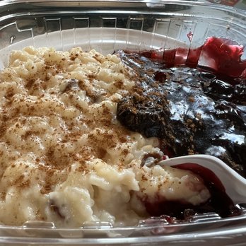 La Caravana Elizabeth - Arroz con leche con su mazamorra morada - Peruvian Near Me - Elizabeth, New Jersey La Caravana Elizabeth - Arroz con leche con su mazamorra morada - Peruvian Near Me - Elizabeth, New Jersey