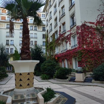 Paris Attitude - 1st (European) floor on corner - Real Estate Agents Near Me - Paris, 75