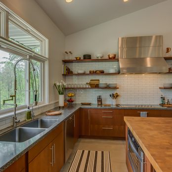 Dwell Vacations - Dahlia Property in Berrien Springs, MI - Vacation Rentals Near Me - New Buffalo, Michigan