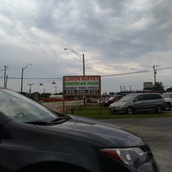 Tia Juanita - They even do a lunch buffet of American food.