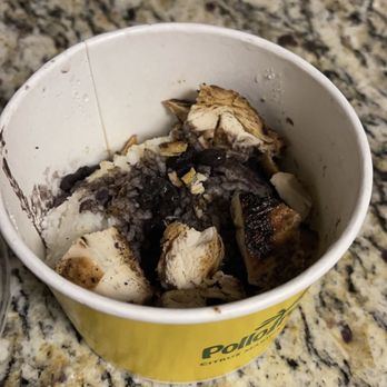 Pollo Tropical - Rice with a few tablespoons of black bean broth, the presentation is not pleasant, horrible ... I do not recime it at all ...! - Fast Food Near Me - Weston, Florida
