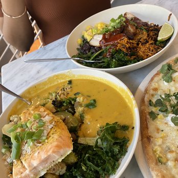 Modern Market - Curry Salmon Bowl Blackened Chicken Mango Bowl - Salad Near Me - Austin, Texas Modern Market - Curry Salmon Bowl Blackened Chicken Mango Bowl - Salad Near Me - Austin, Texas
