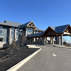 The Lodge at Paris Landing - The Lodge entrance