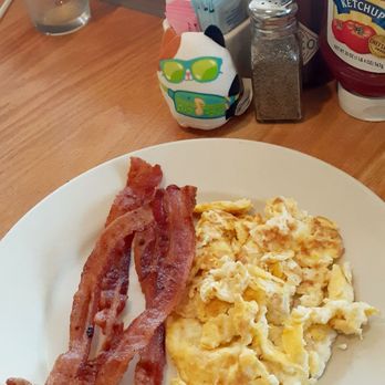 Spires Restaurant - Bacon and eggs. 11/28/25 - Breakfast & Brunch Near Me - Carson, California Spires Restaurant - Bacon and eggs. 11/28/25 - Breakfast & Brunch Near Me - Carson, California